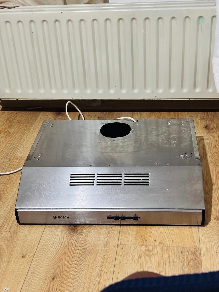 Afzuigkap Bosch 60cm, Ophalen, Wandschouwkap, Zo goed als nieuw, Vrijstaand