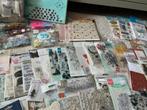 Grote partij knutselspullen: stempels, ponsen, papier, etc., Ophalen, Zo goed als nieuw, Knutselwerk