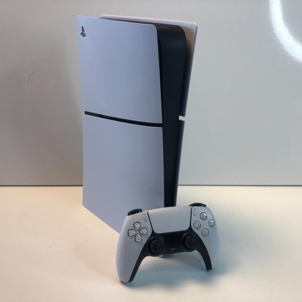 Sony Playstation 5 Slim Digital 825GB | Compleet in doos, Sony, Zo goed als nieuw, Support@sony.com, 1-7-1 Konan, Minato-ku
Tokyo 108-0075
Japan