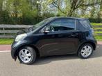 Toyota IQ 1.0 VVTi Comfort Navi Clima, Auto's, Stof, Gebruikt, Zwart, 4 stoelen