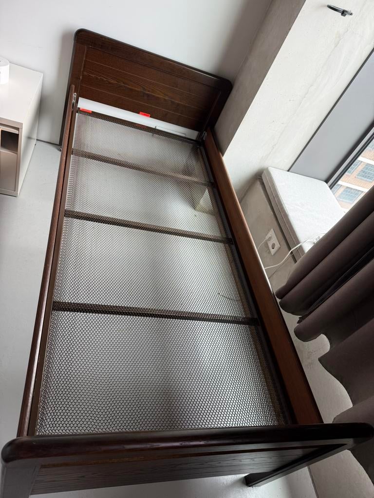 Bed, Ophalen, Zo goed als nieuw, Minder dan 2 meter