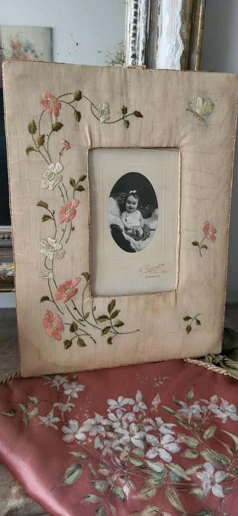 Franse stoffen zijden  foto lijst, Antiek en Kunst, Ophalen of Verzenden