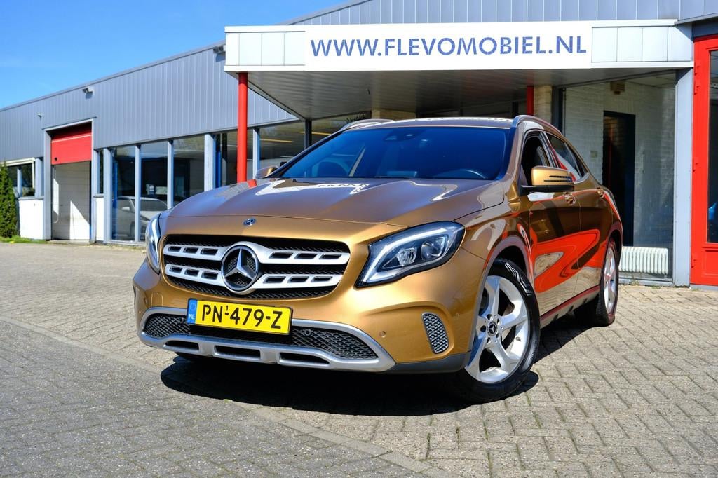 Mercedes-Benz GLA-klasse 180 Activity Edition Aut. Navi|Half, Auto's, Mercedes-Benz, Gebruikt, Euro 6, 715 kg, 122 pk