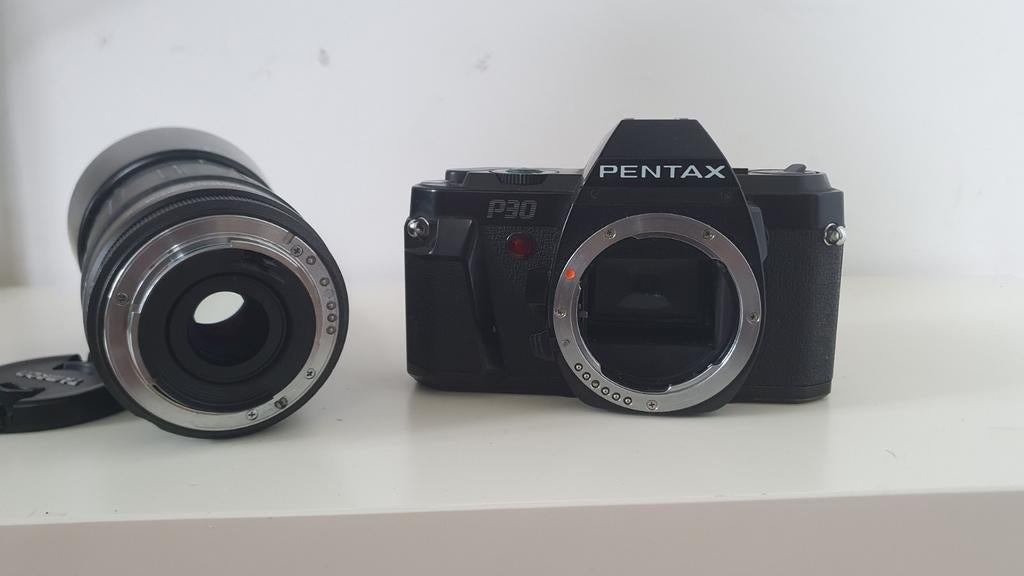 Pentax P30 met tamron 80-210mm lens, Ophalen of Verzenden, Zo goed als nieuw, Spiegelreflex, Pentax
