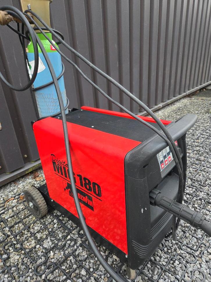 TELWIN DIGITALE MIG 180 LASAPPARAAT., Doe-het-zelf en Verbouw, Gereedschap | Lasapparaten, Gebruikt, Co2, 150 tot 250 ampère, Ophalen of Verzenden