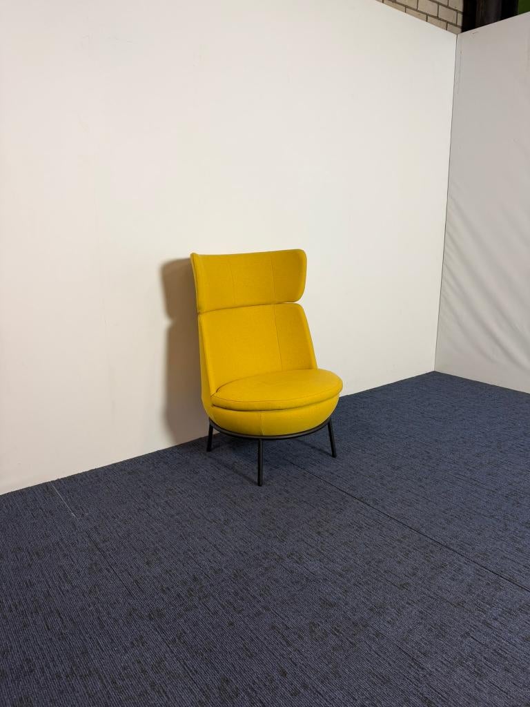 2 x Fauteuil Jonas Ihreborn Pod - okergeel - zwart frame, Ophalen, Gebruikt, 75 tot 100 cm, Stof