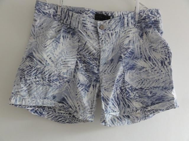 Korte broek blauw/wit Pescara L, Kleding | Dames, Broeken en Pantalons, Kort, Blauw, Maat 42/44 (L), Pescara