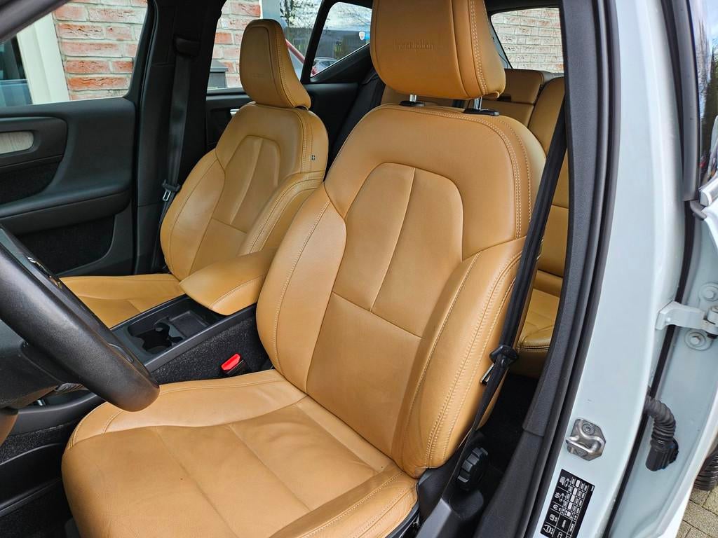 Volvo XC40 1.5 T3 Inscription Leer! Navigatie! Camera! NAP!, Auto's, Voorwielaandrijving, Gebruikt, Euro 6, 156 pk