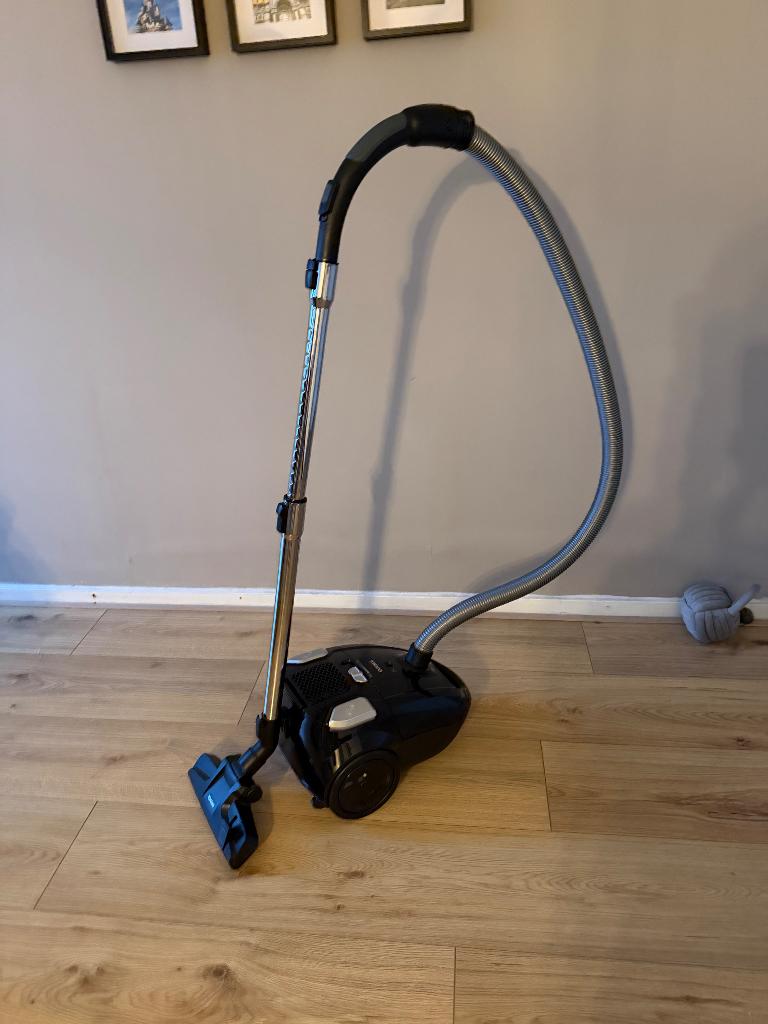 Stofzuiger, Witgoed en Apparatuur, Ophalen, Gebruikt, Stofzuiger