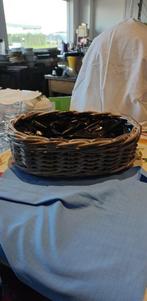 mand binnenkant met zwart plastiek zwaar stevig, Mand, Ophalen of Verzenden, Zo goed als nieuw, Riet