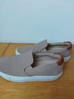 Massimo Dutti beige suede loafers , size 36, Massimo Dutti, Nieuw, Ophalen of Verzenden, Instappers