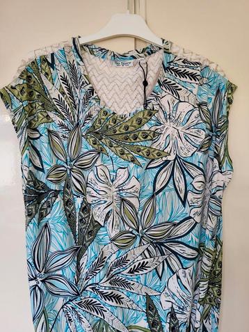 SO SOIRE MOOI SHIRT  beschikbaar voor biedingen