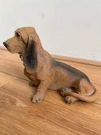 Basset honden beeldje - 14x9x10 cm, Verzamelen, Beelden en Beeldjes, Ophalen of Verzenden, Gebruikt, Dier