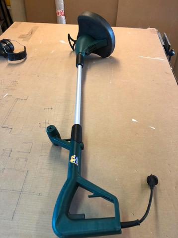 Grastrimmer, met veel draad, snoeidraad beschikbaar voor biedingen