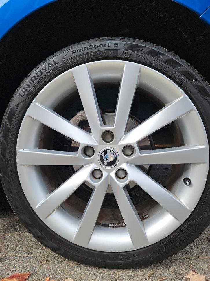 Skoda Alaris 18 inch Velgen met Banden - Set, Auto-onderdelen, Banden en Velgen, Banden en Velgen, Zomerbanden, 18 inch, 225 mm