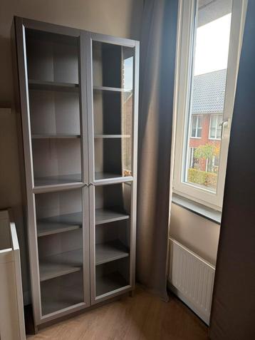 Billy boeken/vitrine kast Limited Edition Metallic Taupe