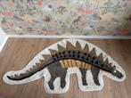 Tapis petit dino vloerkleed dinosaurus kinderkamer, Ophalen of Verzenden, Zo goed als nieuw, Kleed of Kussen