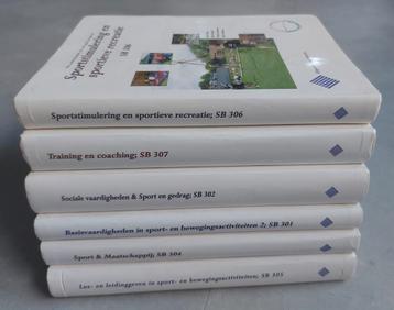 Opleiding sport&bewegen  6x studieboek beschikbaar voor biedingen