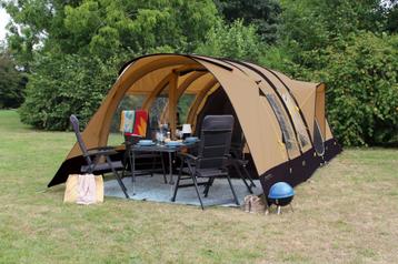 Eurotrail Opblaasbare Familietent.5 pers.Mount Baker BTC air beschikbaar voor biedingen