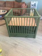 Box legergroen met lades. Incl 3 boxkleden (2 koeka), Kinderen en Baby's, Boxen, Ophalen, Gebruikt, In hoogte verstelbaar