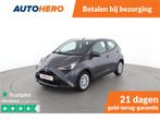 Toyota Aygo 1.0 VVT-i x-play | RC49975 | (bj 2022), Auto's, Stof, Gebruikt, Met garantie (alle), 4 stoelen