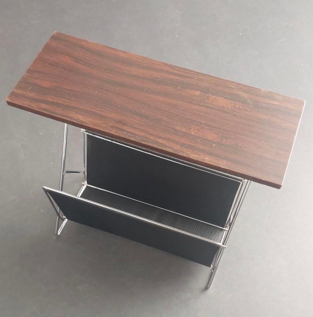 Vintage  Tijdschriftrek, Huis en Inrichting, Woonaccessoires | Krantenbakken en Lectuurbakken, Ophalen