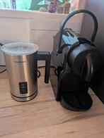 Nespresso Inissia koffiemachine met Tomado melkopschuimer, Witgoed en Apparatuur, Koffiezetapparaten, Ophalen, Gebruikt, Koffiemachine