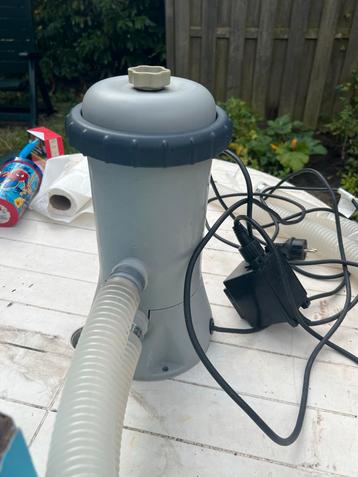 Intex Zwembadpomp met Filters beschikbaar voor biedingen