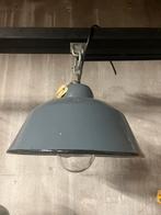 Unieke industriële grijs/blauwe hanglamp, Ophalen