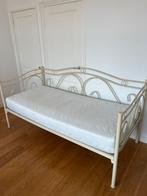 Bed. Antiek bed. Frans bed., Huis en Inrichting, Slaapkamer | Bedden, Ophalen of Verzenden, Zo goed als nieuw