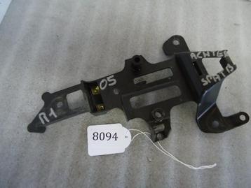 R1 2004 - 2006 Yamaha Beugel Beugel divers D1-11427 beschikbaar voor biedingen