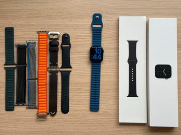 Apple Watch Series 6 + Diverse Bandjes beschikbaar voor biedingen