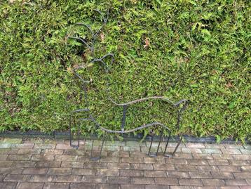 Metalen rendier frame kerst beschikbaar voor biedingen