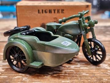 Aansteker motor met zijspan nieuw in doos beschikbaar voor biedingen