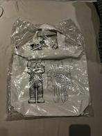 Kaws x Uniqlo x Warhol Tote Bag 2025, Ophalen of Verzenden, Nieuw, Beige, Overige merken