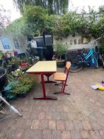 Leuk bureautje met stoel, vintage!, Huis en Inrichting, Stoelen, Gebruikt, Bruin, Vintage, Ophalen of Verzenden