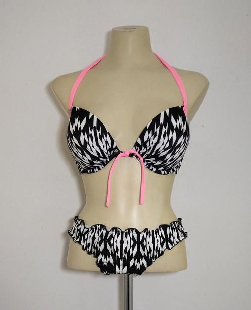 Zwart-wit push-up bikini van Victoria's Secret, Kleding | Dames, Badmode en Zwemkleding, Zo goed als nieuw, Bikini, Overige kleuren