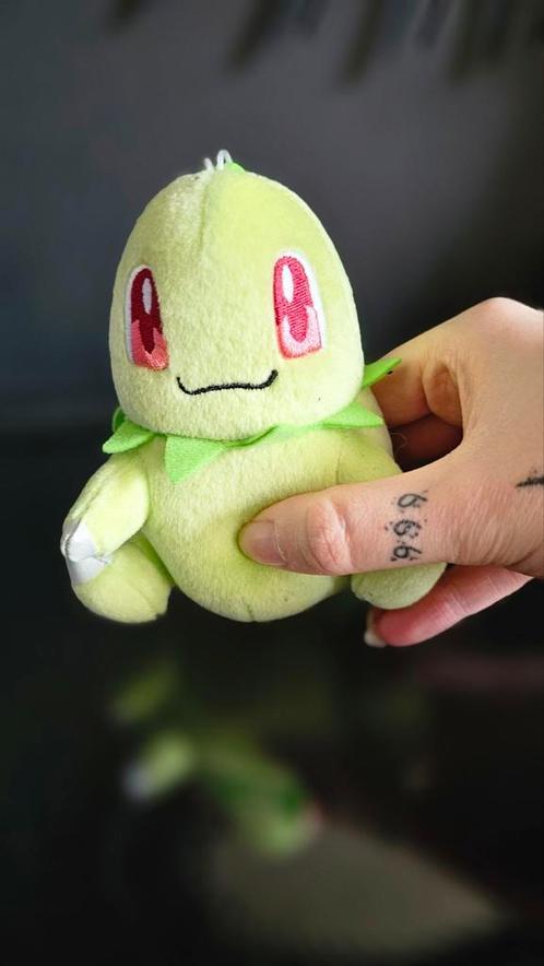 Chikorita knuffel banpresto pokemon anime manga kawaii, Kinderen en Baby's, Speelgoed | Knuffels en Pluche, Zo goed als nieuw