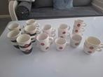 Douwe Egberts kopjes, Huis en Inrichting, Ophalen, Zo goed als nieuw, Overige stijlen, Kop(pen) en/of Schotel(s)