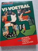 Voetbalboëken, Boeken, Sportboeken, Ophalen of Verzenden, Zo goed als nieuw, Overige sporten, Diverse schrijvers