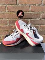Nike air Max 1 Essential Wolf Grey / Gym Red - size 38, Ophalen of Verzenden, Zo goed als nieuw, Sneakers of Gympen, Nike