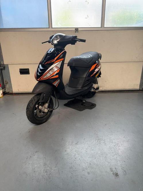 Piaggio Zip SP H2O 50cc 2t, Fietsen en Brommers, Scooters | Piaggio, Gebruikt, Zip, Maximaal 45 km/u, Tweetakt, Ophalen