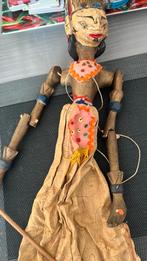 Opknaper oude wajangpop, Ophalen of Verzenden