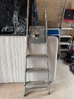 Keukentrap - 4 Treden, Doe-het-zelf en Verbouw, Ladders en Trappen, Ophalen, Gebruikt, Trap, Opvouwbaar of Inschuifbaar