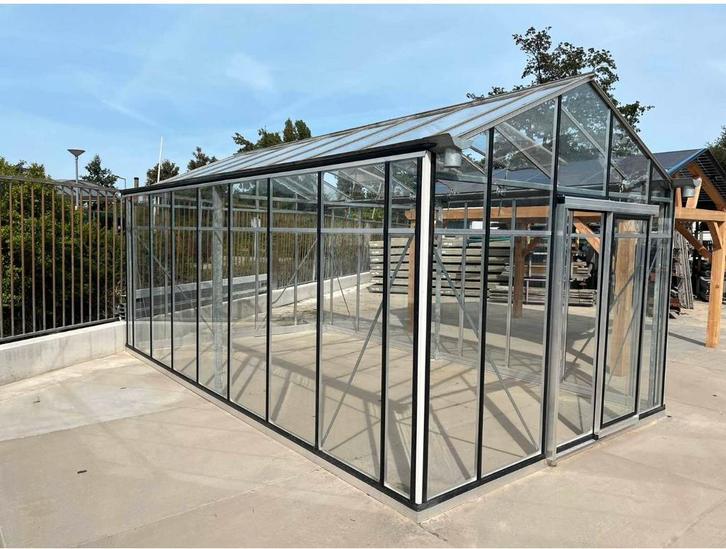 Veiling Troostwijk Tuinbouw & Glas-/Kas-materiaal, Tuin en Terras, Overige Tuin en Terras, Zo goed als nieuw, Ophalen of Verzenden