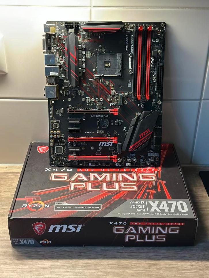 MSI X470 Gaming Plus, Computers en Software, Moederborden, AMD, DDR4, Ophalen of Verzenden