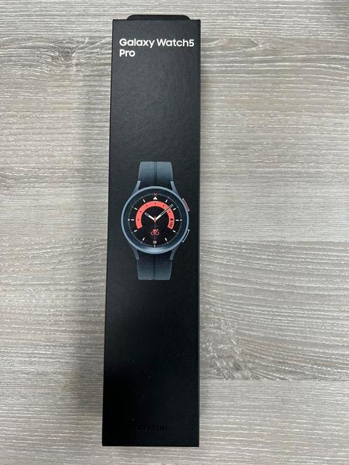 Nieuwe Samsung Galaxy Watch5 Pro zwart met LTE, Telecommunicatie, Mobiele telefoons | Samsung, Zo goed als nieuw, Overige modellen