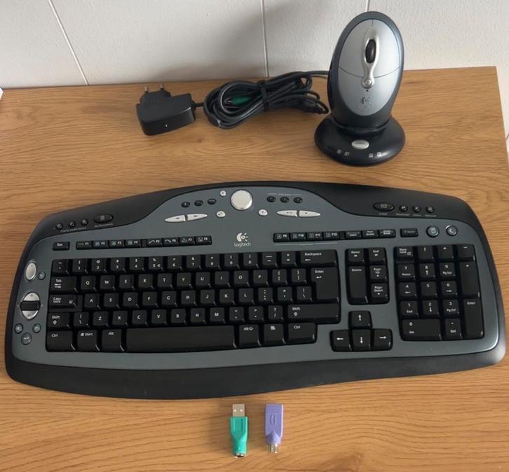Draadloze Toetsenbordset Logitech, Computers en Software, Toetsenborden, Zo goed als nieuw, Qwerty, Draadloos, Toetsenbord en muis-set