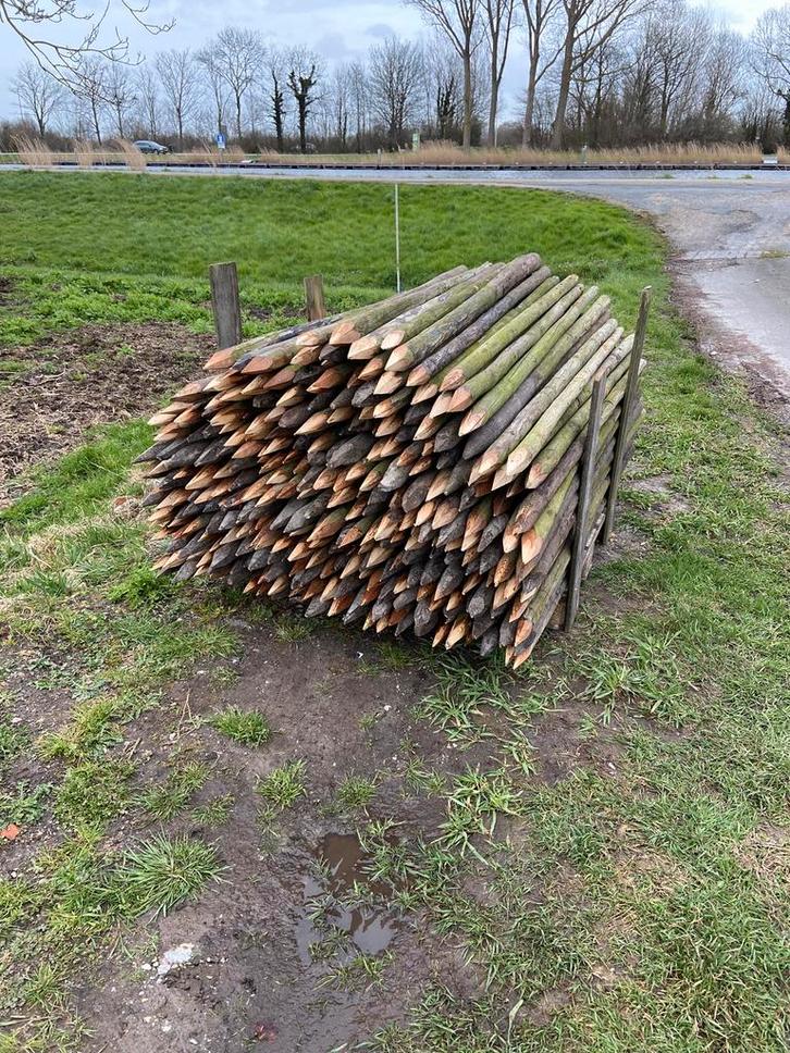 Boompalen 6cm, 180cm lang, Tuin en Terras, Palen, Balken en Planken, Zo goed als nieuw, Palen, 180 tot 250 cm, Ophalen