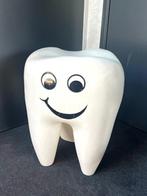 Jaren 80 tandarts kruk smile krukje tand stool, Huis en Inrichting, Krukjes, Ophalen, Gebruikt, Kunststof